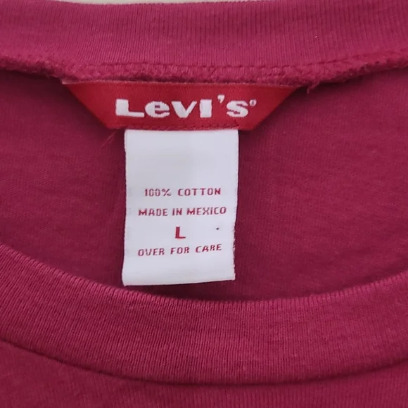Levi's Graphic T-shirt - Picture 3 of 4